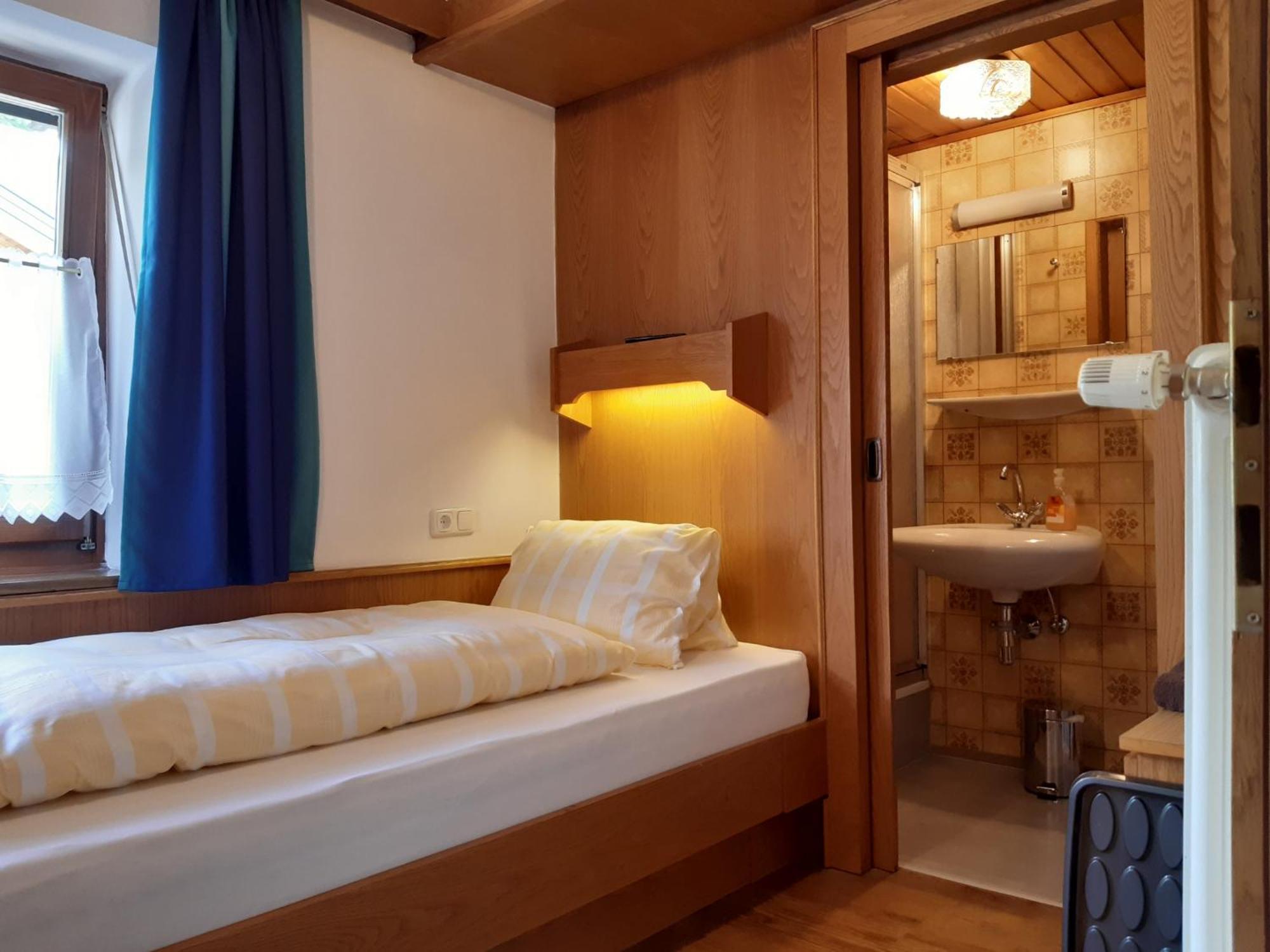 Pension Zu Hause Uttendorf Szoba fotó