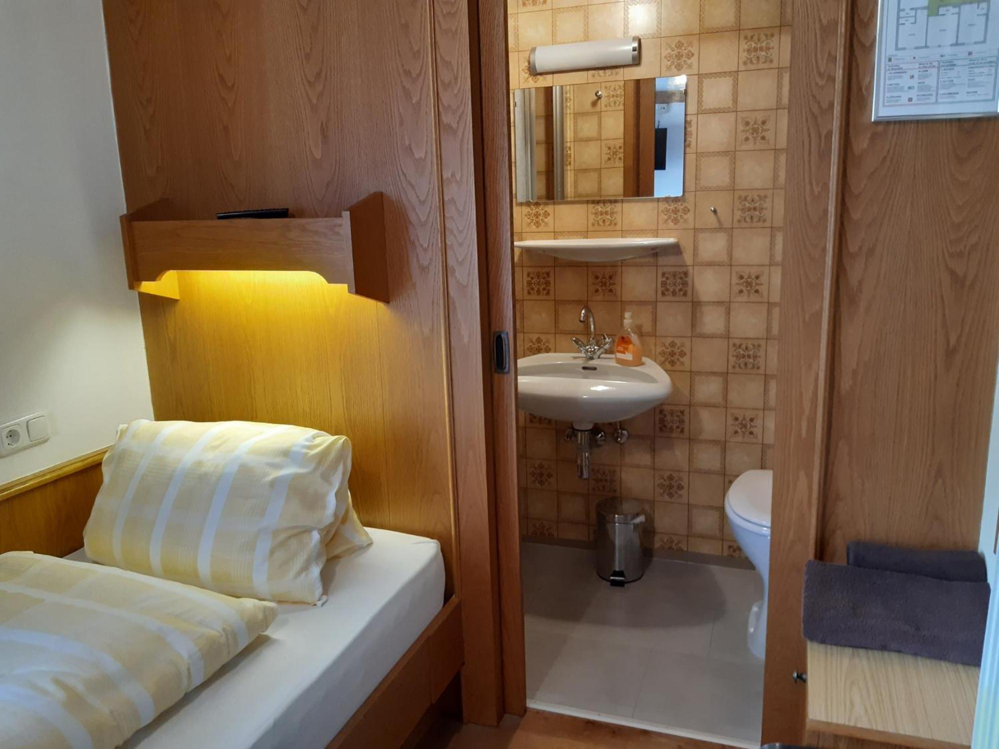 Pension Zu Hause Uttendorf Szoba fotó